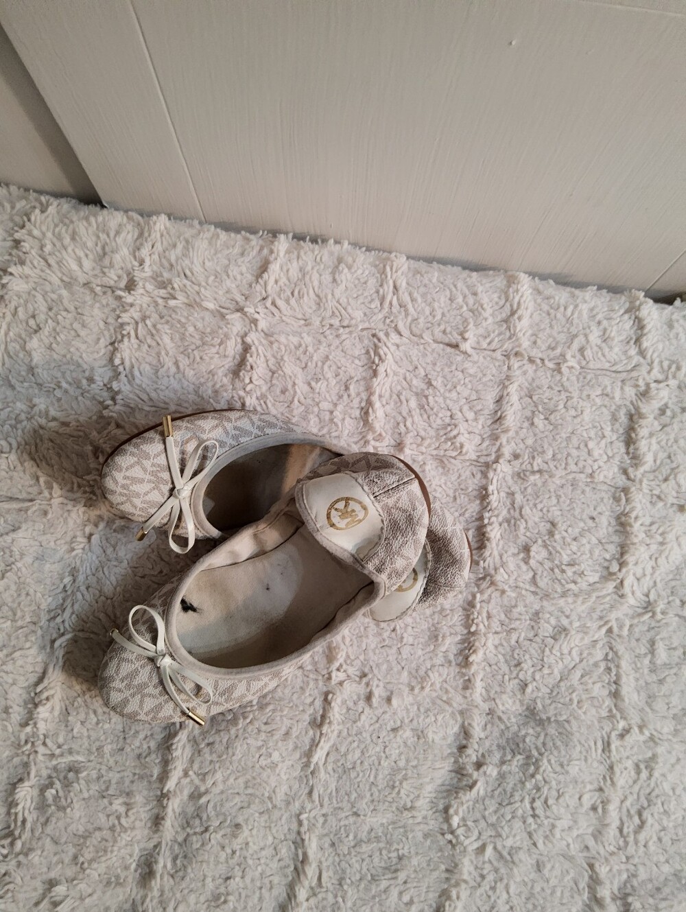 Michael Kors Cream Logo Bow Ballet Flats